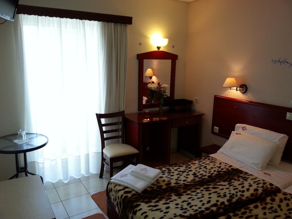 Ilion Hotel Loutraki  Bilik gambar